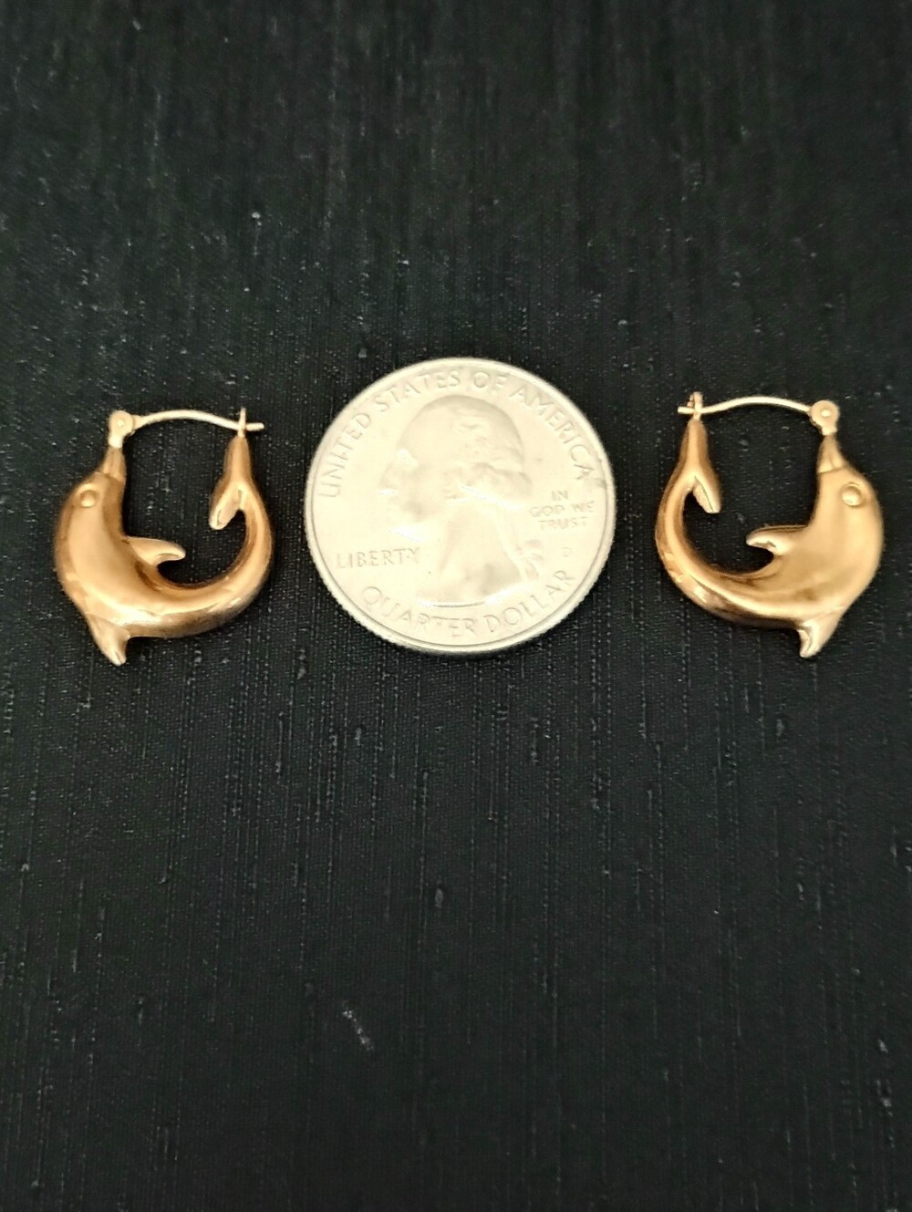 Vintage Gold Dolphin Hoop Earrings - Picture 3 of 4